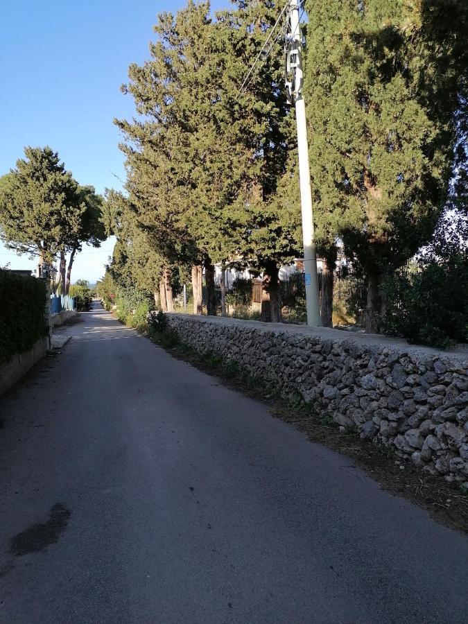 Camera Vicino L'Aeroporto Di Palermo Carini Zewnętrze zdjęcie